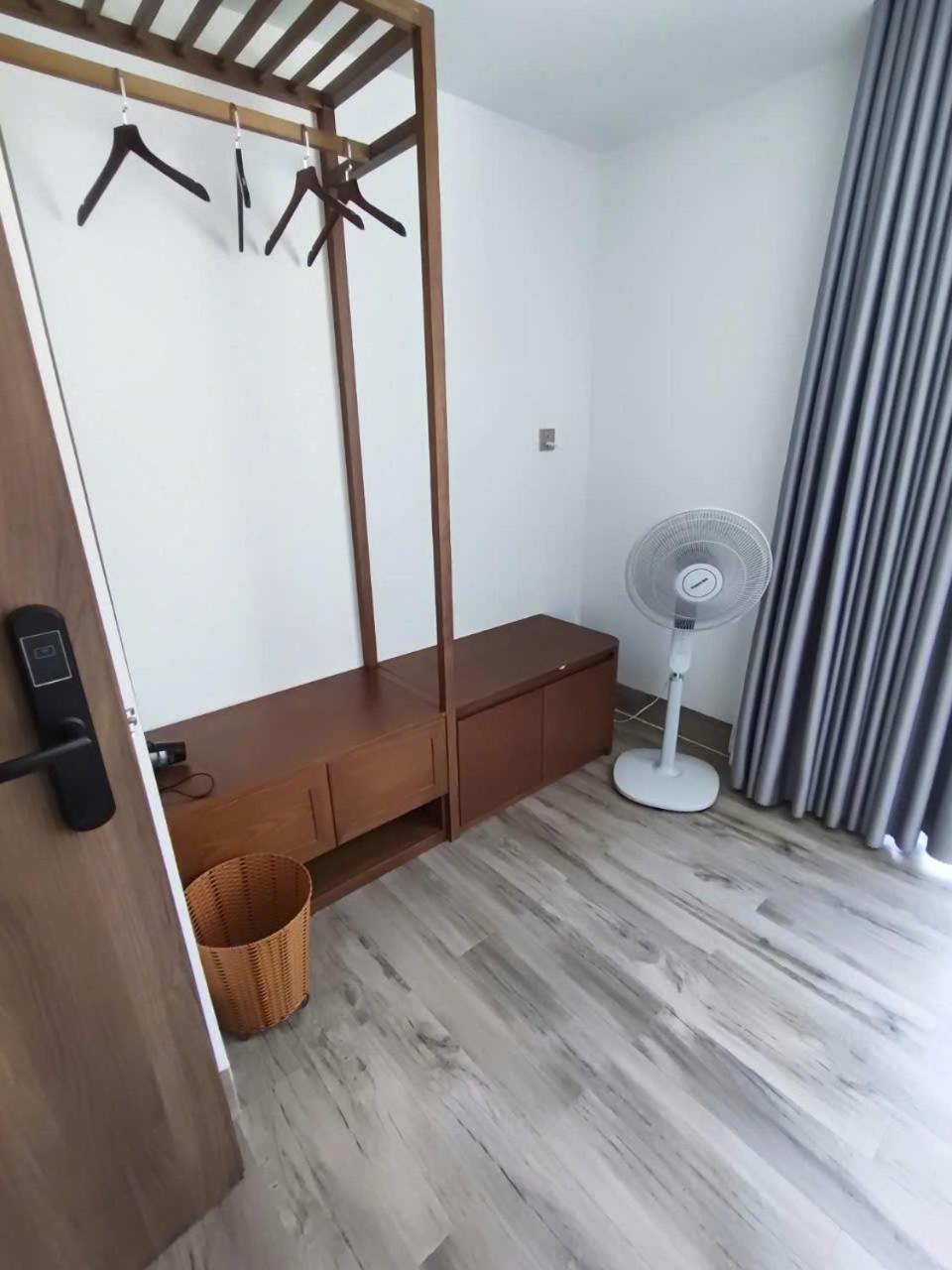 The Coral Homestay & Pub Tân Hiệ Habitación foto